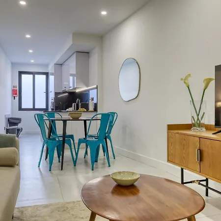 Beco Santa Emilia 2g, A In Madeira *