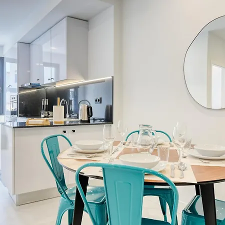 Beco Santa Emilia 2g, A In Madeira *