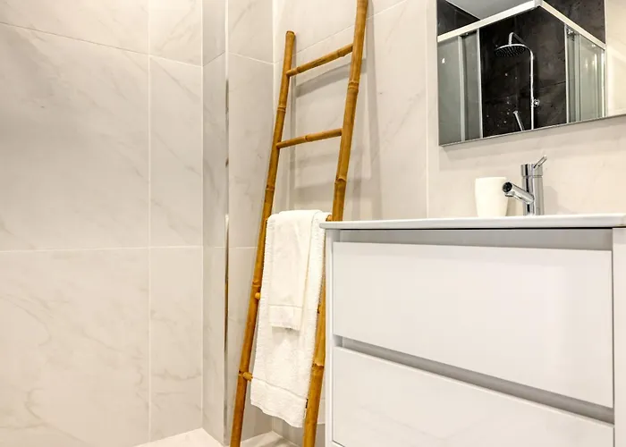 아파트 Beco Santa Emilia 2g, A In Madeira *