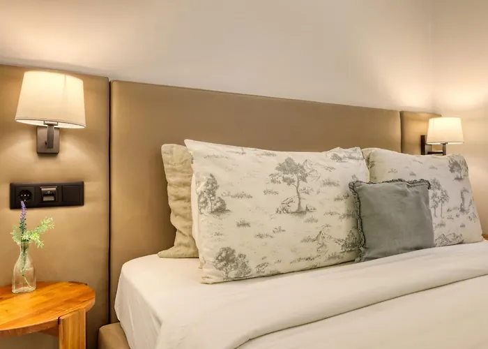 Beco Santa Emilia 2g, A In Madeira * 푼샬