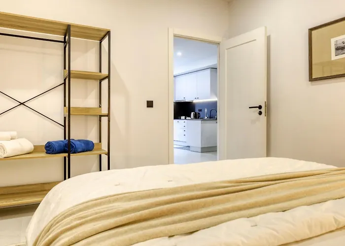 Beco Santa Emilia 2g, A In Madeira 아파트 푼샬