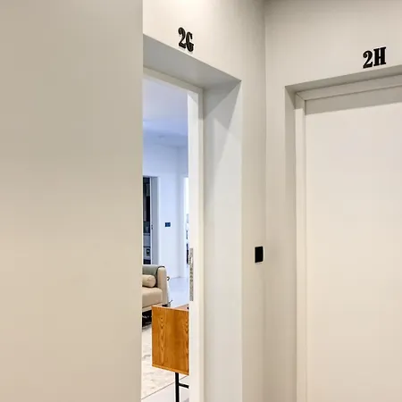 Beco Santa Emilia 2g, A In Madeira *