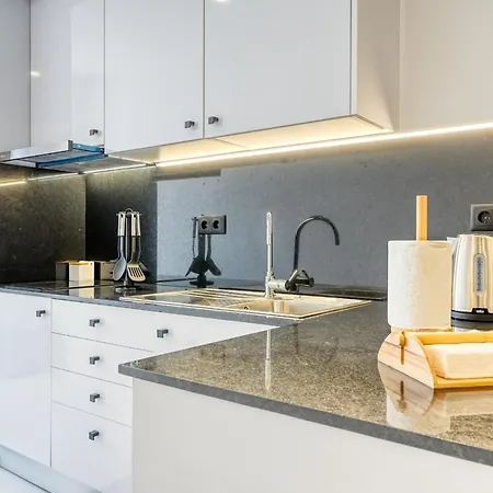 Apartman Beco Santa Emilia 2g, A In Madeira